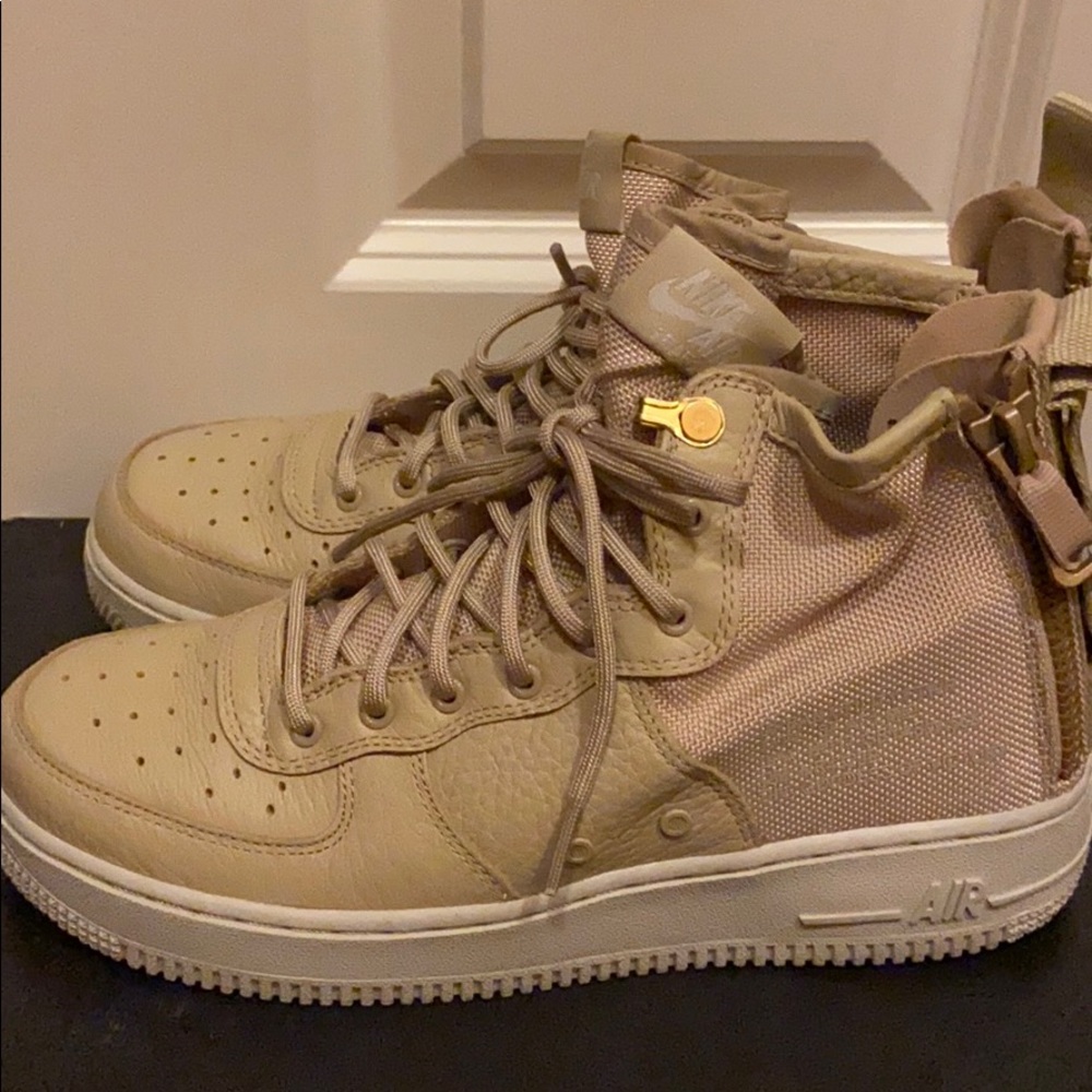 Nike SF AF1 Mid - Picture 2 of 6